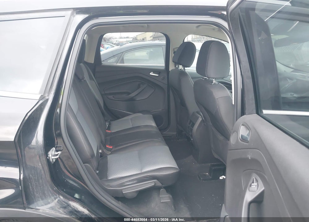 2017 FORD ESCAPE SE VIN: 1FMCU9G91HUE57216