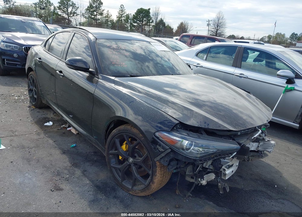 2019 ALFA ROMEO GIULIA SPORT AWD VIN: ZARFANAN4K7614936