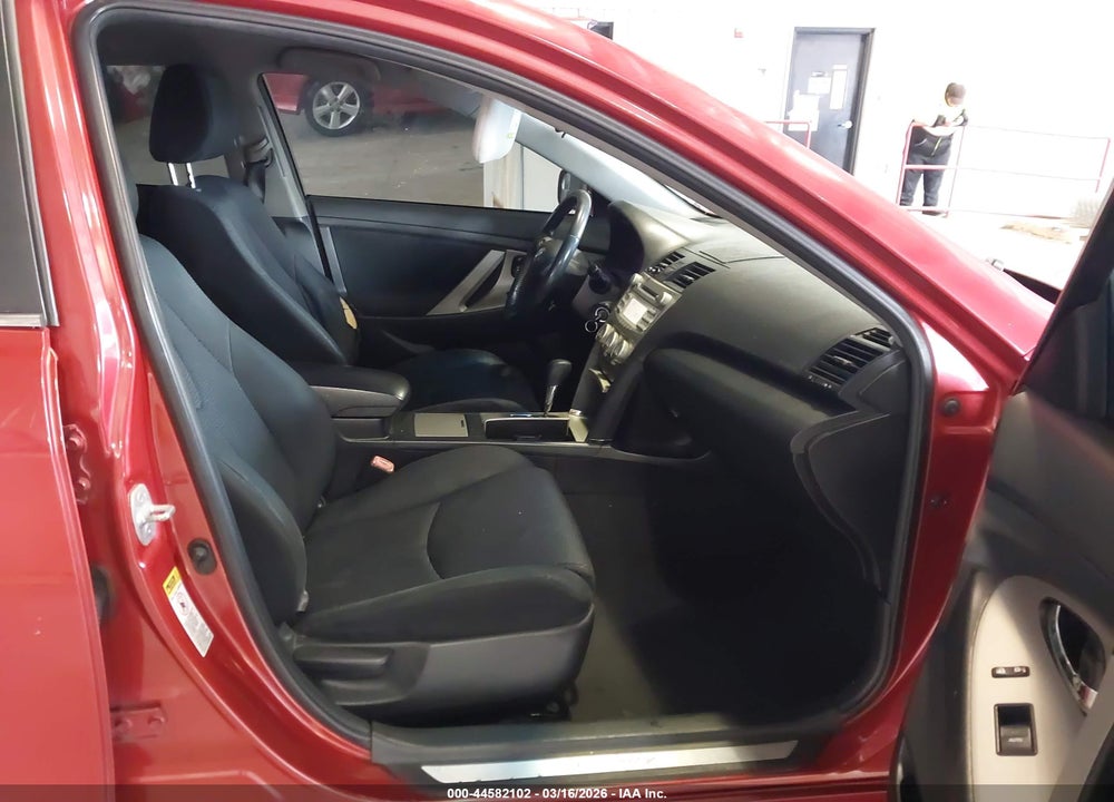 2011 TOYOTA CAMRY BASE VIN: 4T1BF3EK6BU614268