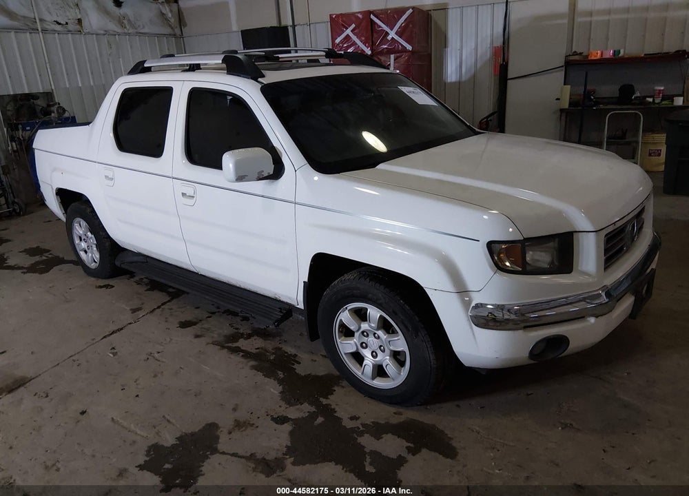 2006 HONDA RIDGELINE RTL VIN: 2HJYK16596H512135