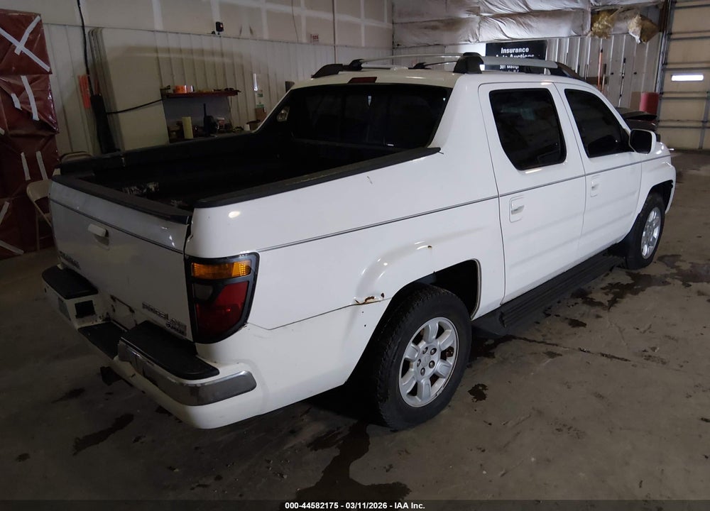 2006 HONDA RIDGELINE RTL VIN: 2HJYK16596H512135