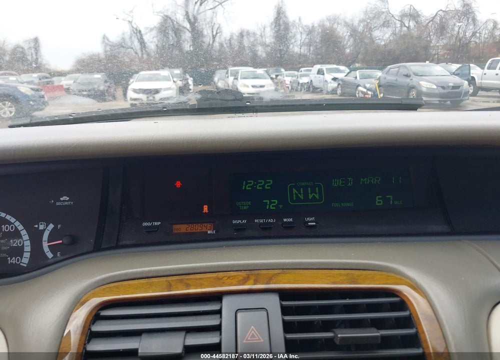 2000 TOYOTA AVALON XLS VIN: 4T1BF28B9YU064031