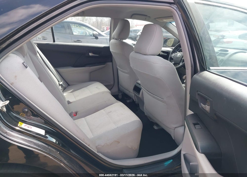2014 TOYOTA CAMRY LE VIN: 4T4BF1FK2ER389554