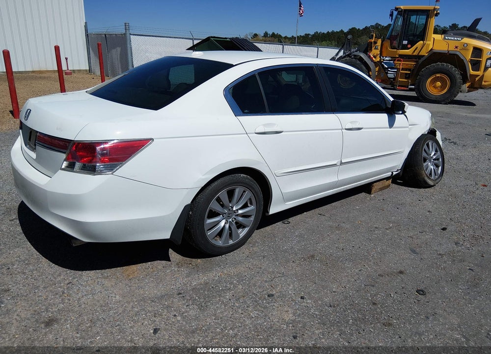 2012 HONDA ACCORD 2.4 EX-L VIN: 1HGCP2F80CA031010