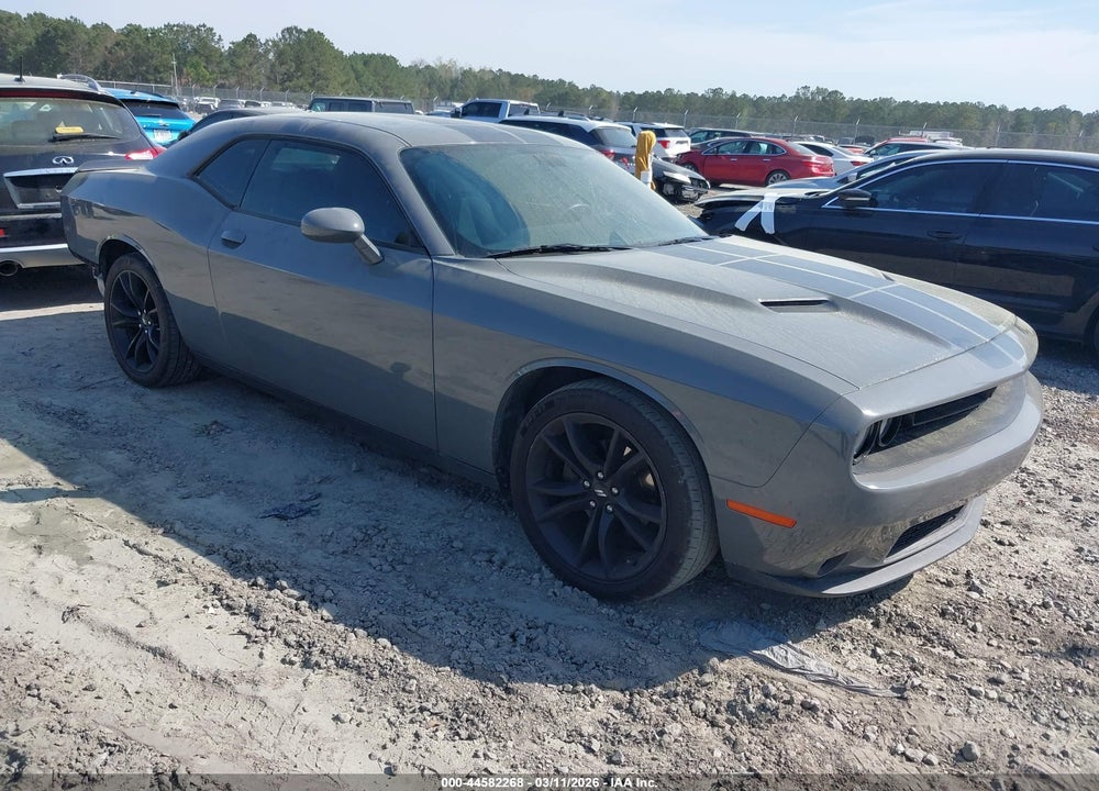 2018 DODGE CHALLENGER SXT VIN: 2C3CDZAG8JH332836