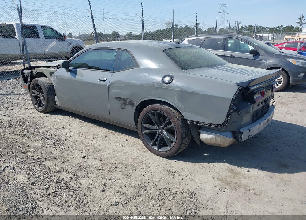 2018 DODGE CHALLENGER SXT VIN: 2C3CDZAG8JH332836