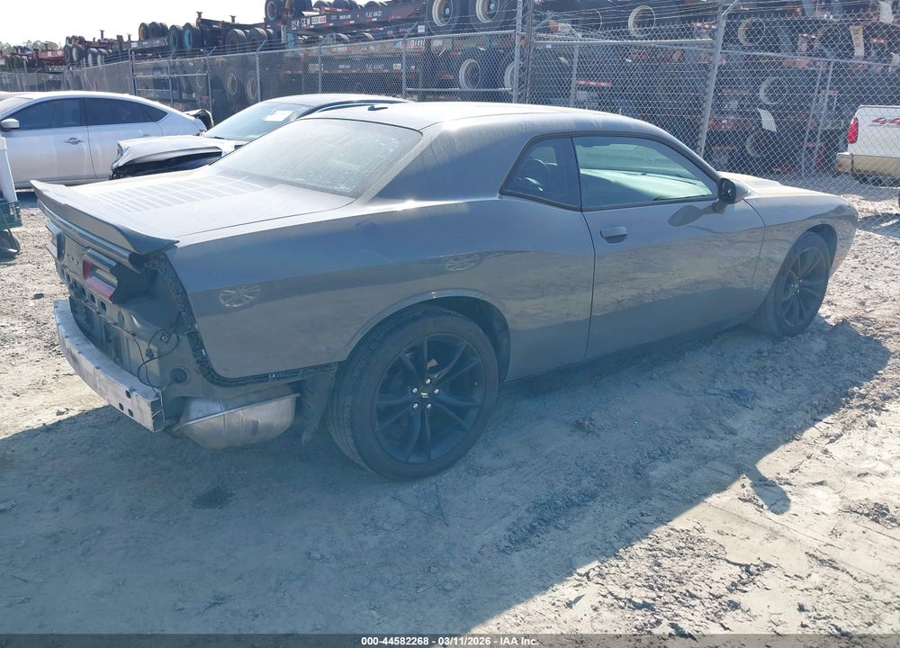 2018 DODGE CHALLENGER SXT VIN: 2C3CDZAG8JH332836