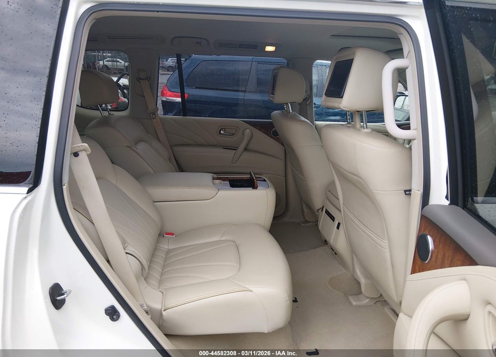 2015 INFINITI QX80 VIN: JN8AZ2NE7F9086426