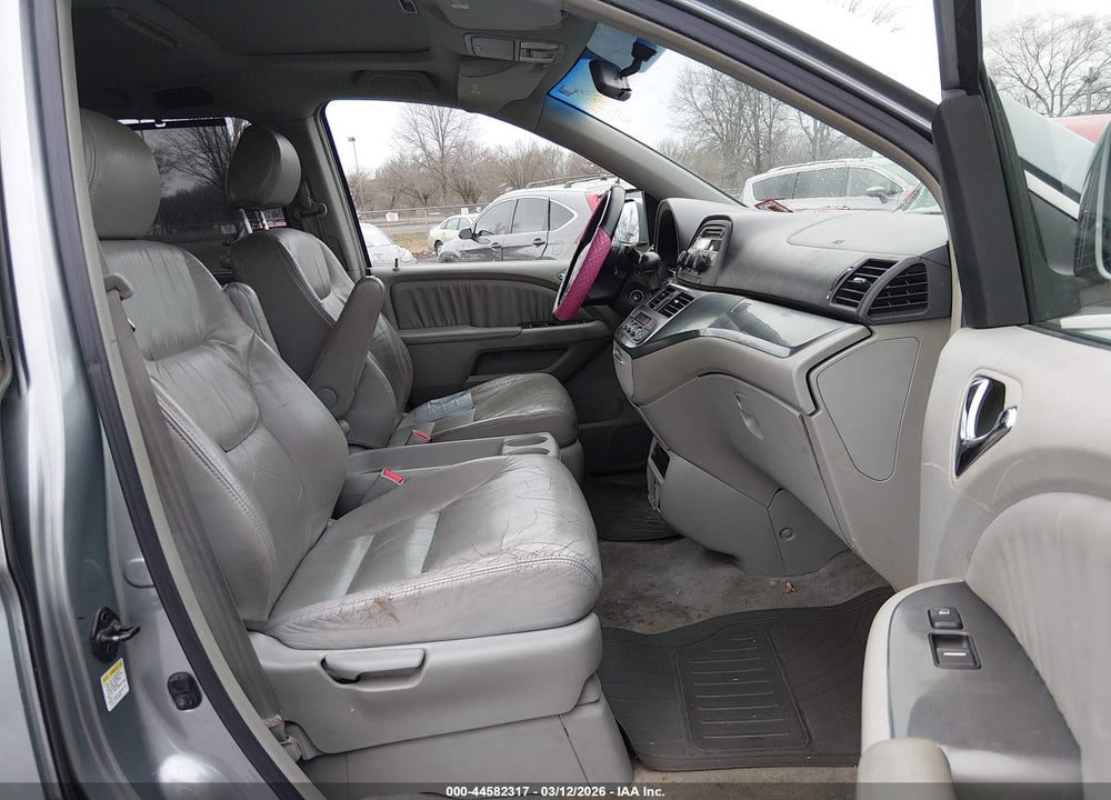 2006 HONDA ODYSSEY EX-L VIN: 5FNRL38766B043592