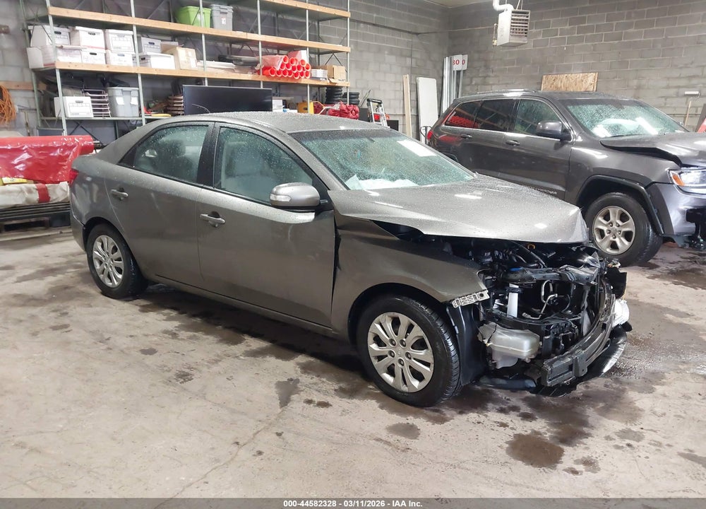 2010 KIA FORTE EX VIN: KNAFU4A22A5077850