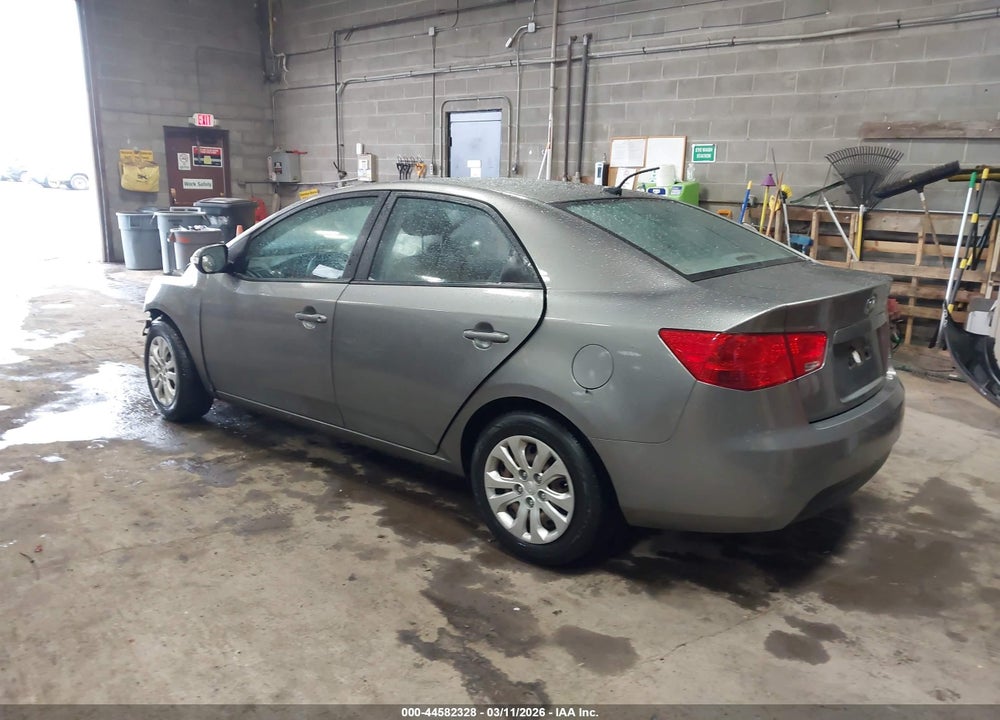 2010 KIA FORTE EX VIN: KNAFU4A22A5077850