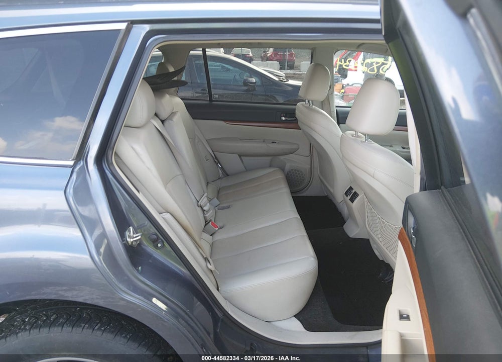 2014 SUBARU OUTBACK 2.5I LIMITED VIN: 4S4BRCNC5E3279983