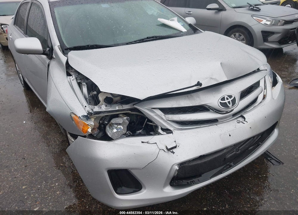 2011 TOYOTA COROLLA LE VIN: JTDBU4EE5BJ090896