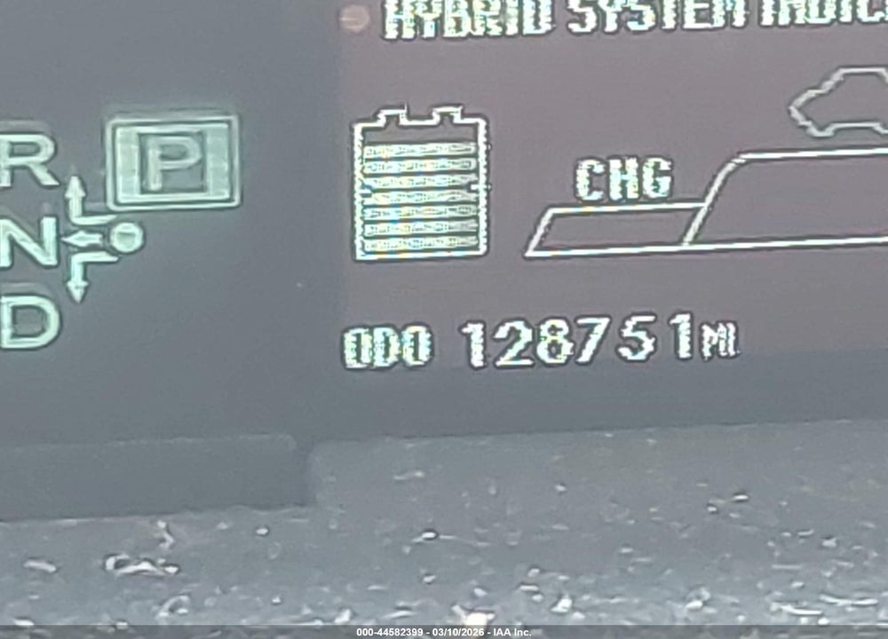 2015 TOYOTA PRIUS TWO VIN: JTDKN3DU5F1933095