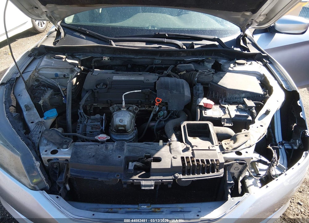 2013 HONDA ACCORD LX VIN: 1HGCR2F30DA072575