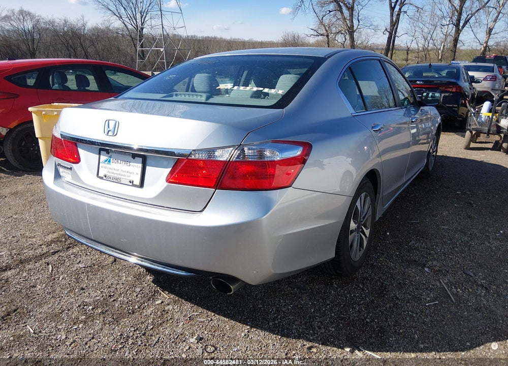 2013 HONDA ACCORD LX VIN: 1HGCR2F30DA072575