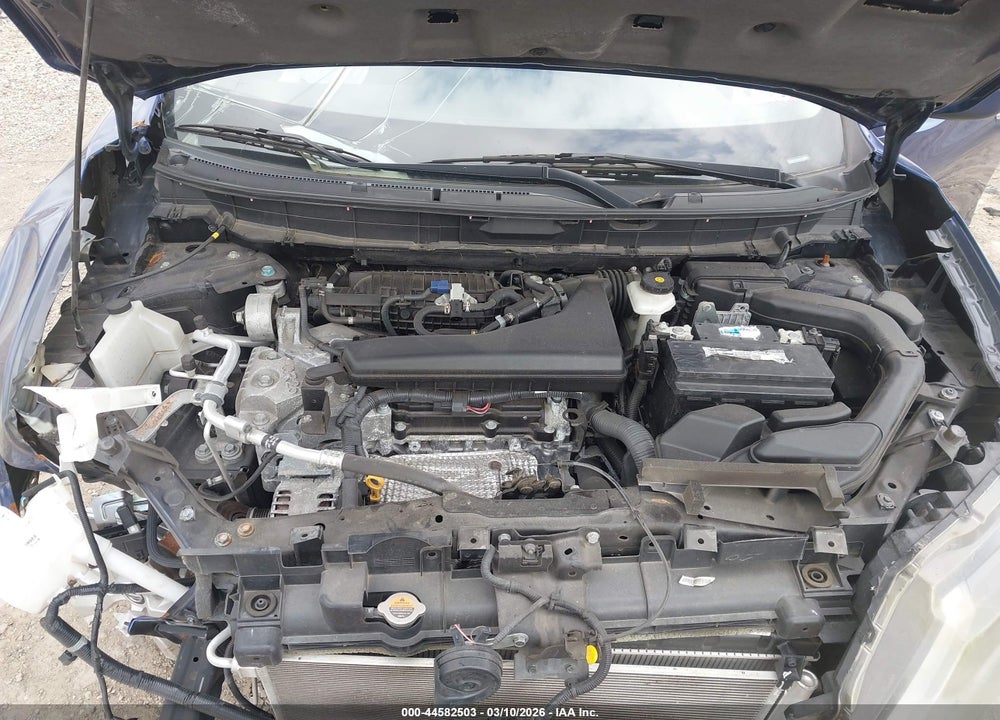 2019 NISSAN ROGUE S VIN: 5N1AT2MV4KC811357