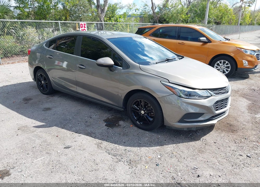2017 CHEVROLET CRUZE LT AUTO VIN: 1G1BE5SM3H7184496