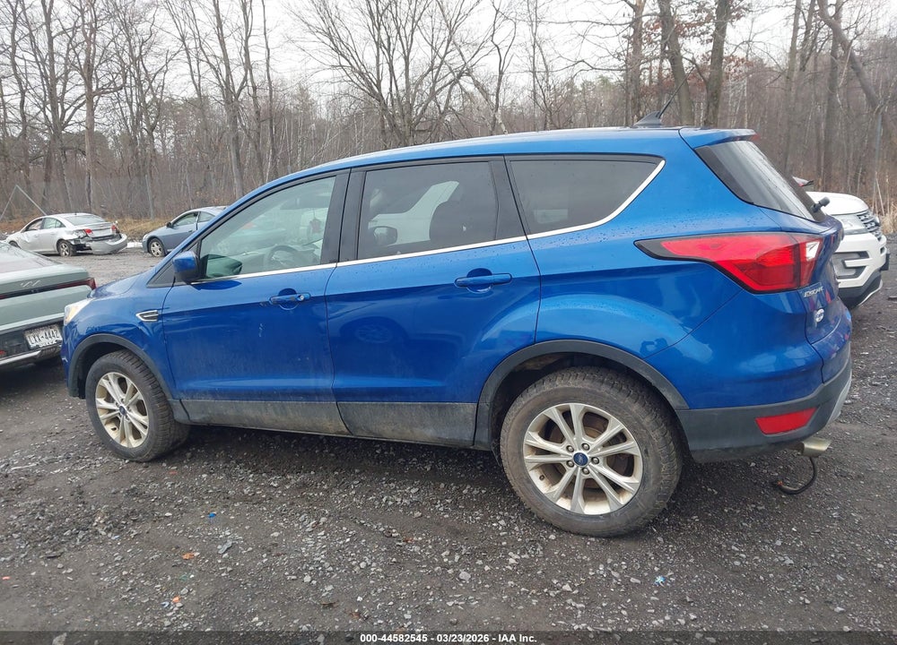 2019 FORD ESCAPE SE VIN: 1FMCU9GD8KUA57150