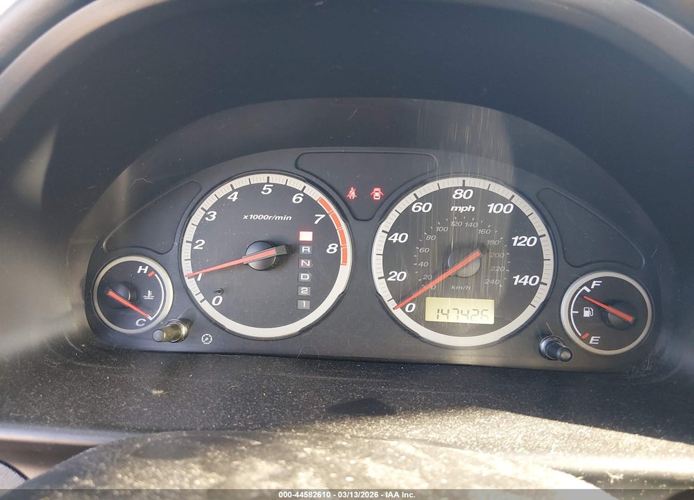 2005 HONDA CR-V LX VIN: JHLRD68545C005600