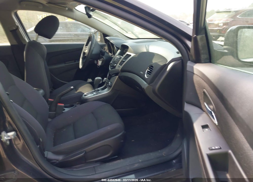 2015 CHEVROLET CRUZE 1LT AUTO VIN: 1G1PC5SB0F7153911