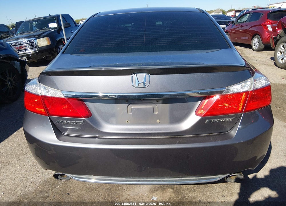 2015 HONDA ACCORD SPORT VIN: 1HGCR2F59FA164403