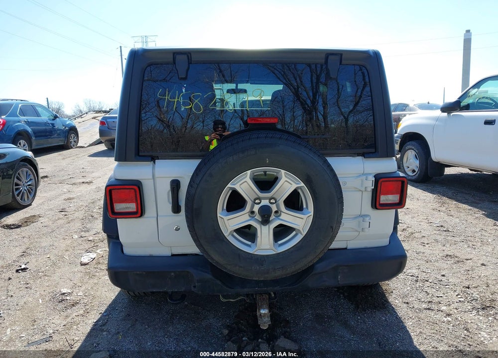 2020 JEEP WRANGLER UNLIMITED SPORT S 4X4 VIN: 1C4HJXDN4LW115149