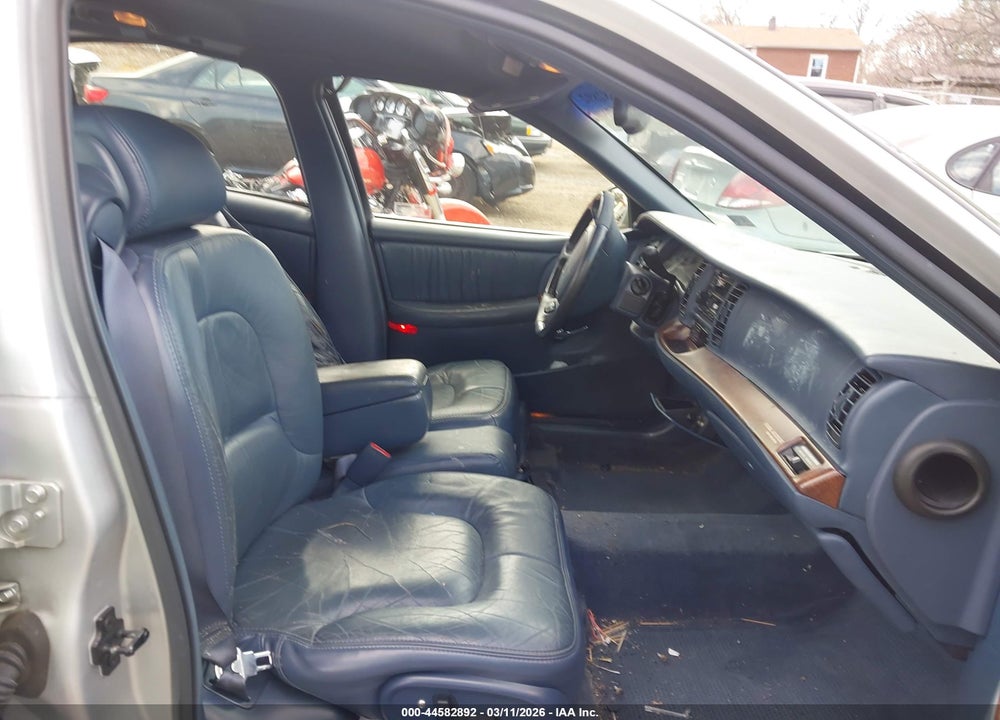 1999 BUICK PARK AVENUE VIN: 1G4CW52K8X4622237
