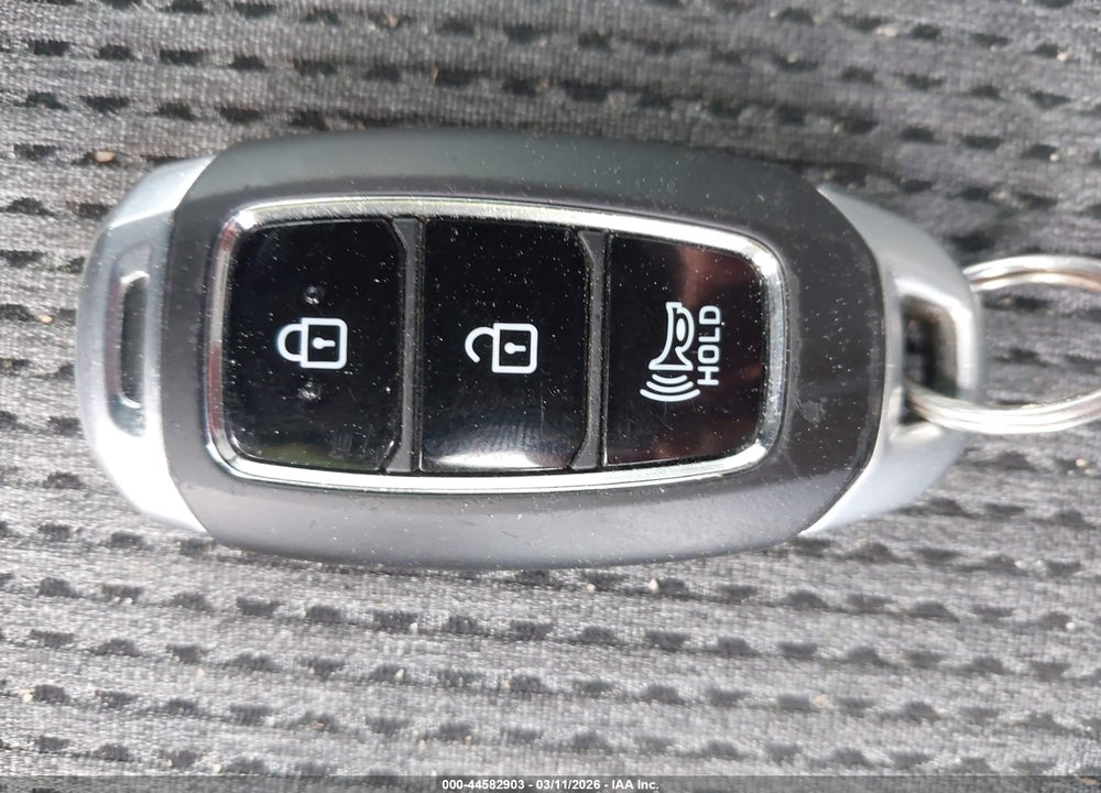 2020 HYUNDAI SANTA FE SEL VIN: 5NMS33AD0LH185819