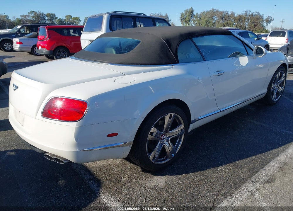 2013 BENTLEY CONTINENTAL GTC V8 VIN: SCBGT3ZA0DC083214
