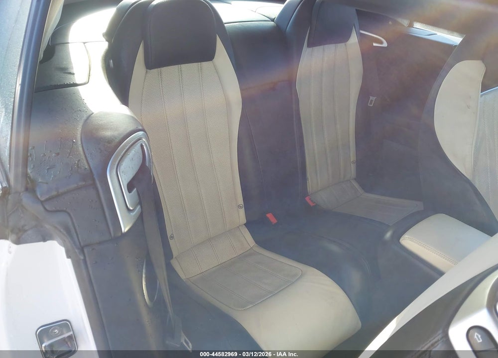 2013 BENTLEY CONTINENTAL GTC V8 VIN: SCBGT3ZA0DC083214