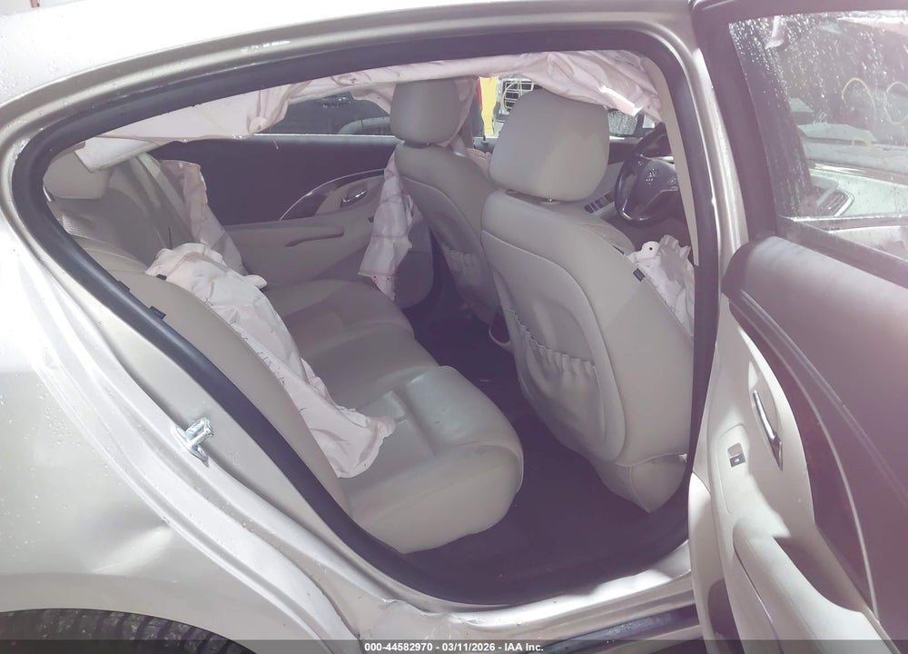 2015 BUICK LACROSSE LEATHER VIN: 1G4GB5G39FF348371
