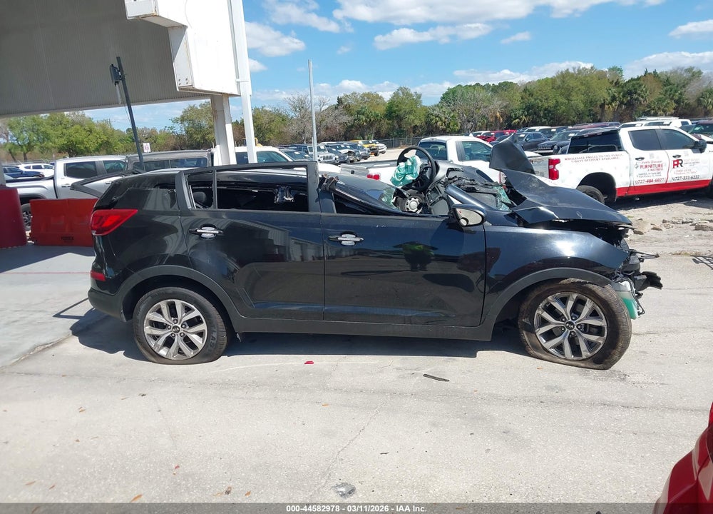 2016 KIA SPORTAGE LX VIN: KNDPB3AC1G7811164
