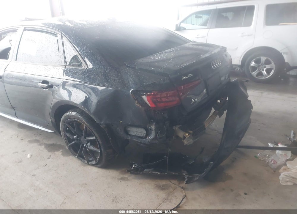 2018 AUDI A4 2.0T TECH ULTRA PREMIUM/2.0T ULTRA PREMIUM VIN: WAUKMAF42JA140654