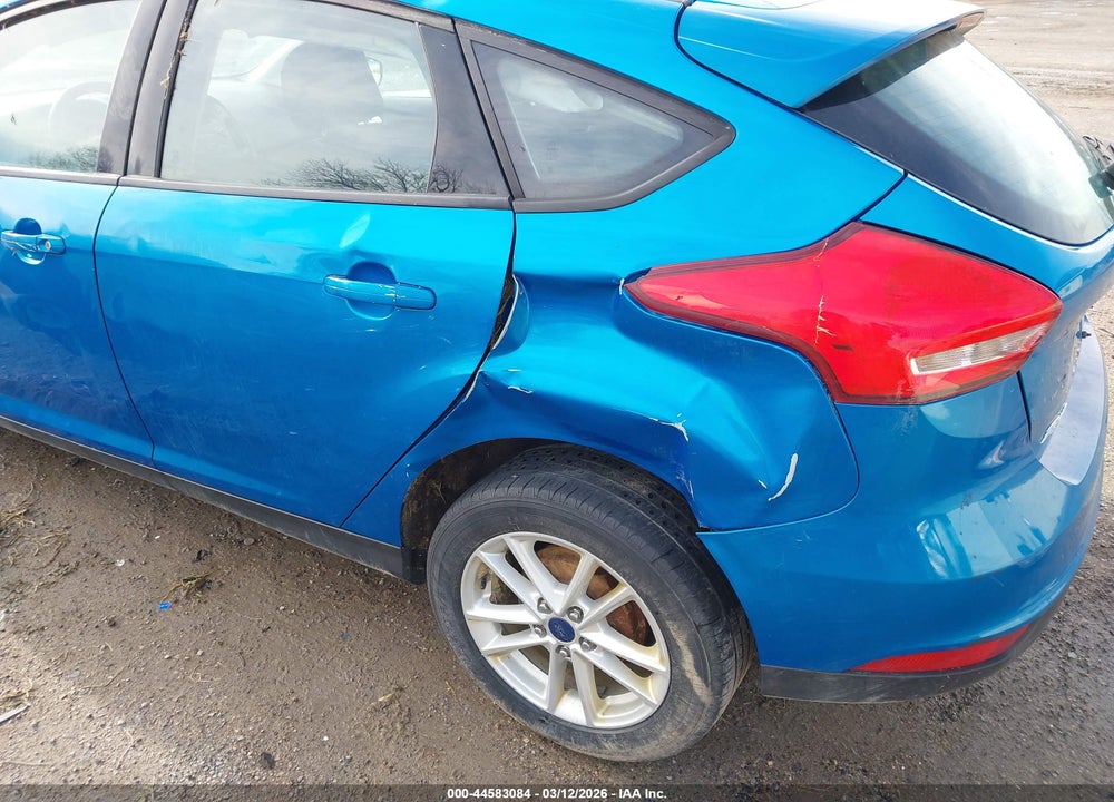 2017 FORD FOCUS SE VIN: 1FADP3K29HL203465