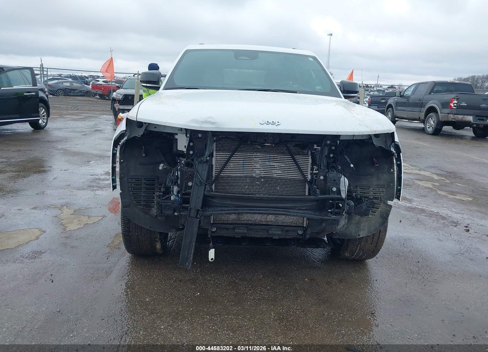 2023 JEEP GRAND CHEROKEE 4XE OVERLAND VIN: 1C4RJYD63P8774661