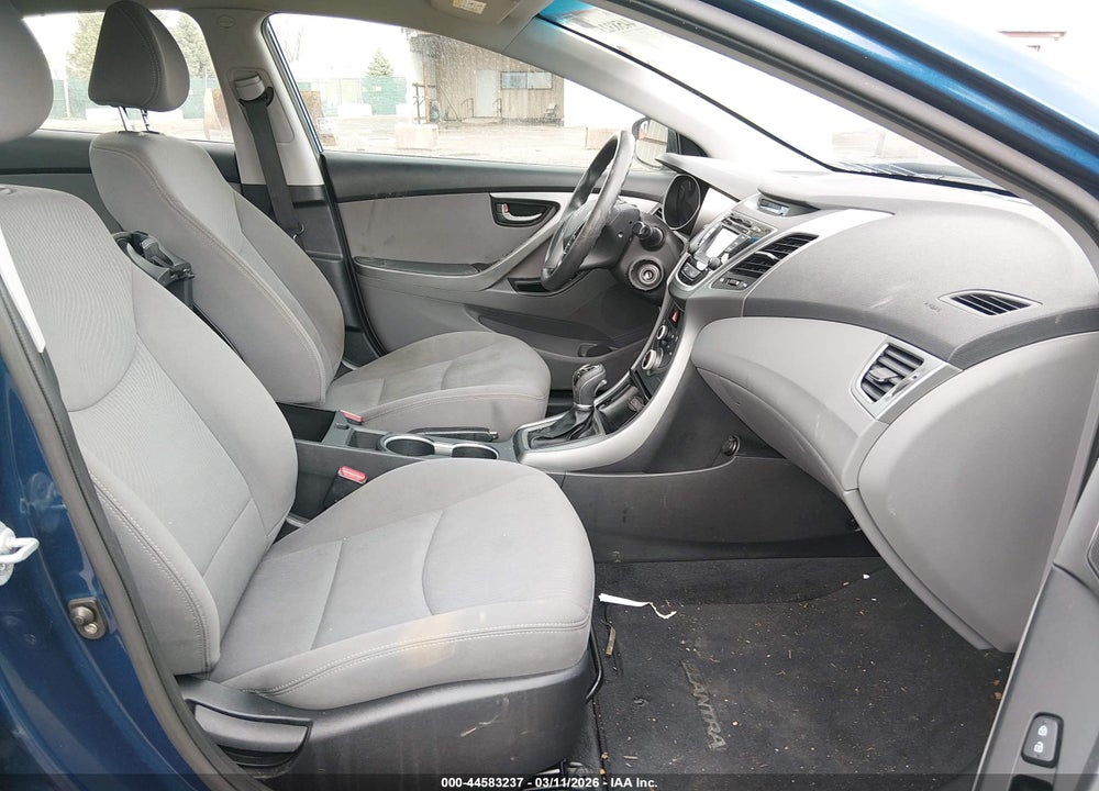 2015 HYUNDAI ELANTRA SE VIN: KMHDH4AE9FU249664
