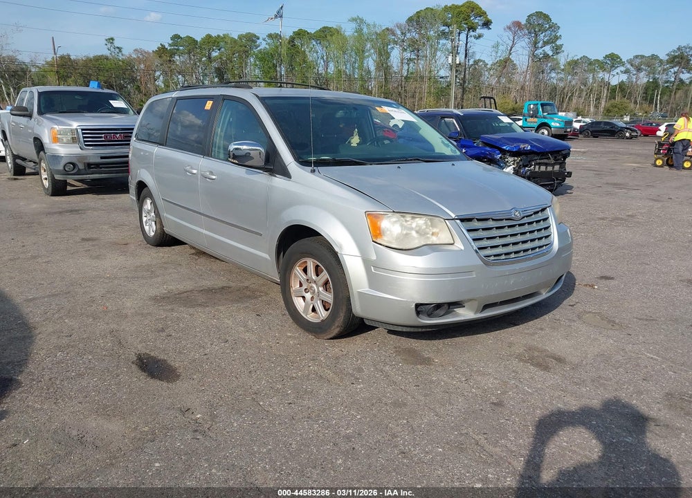 2010 CHRYSLER TOWN & COUNTRY TOURING PLUS VIN: 2A4RR8DX5AR366542