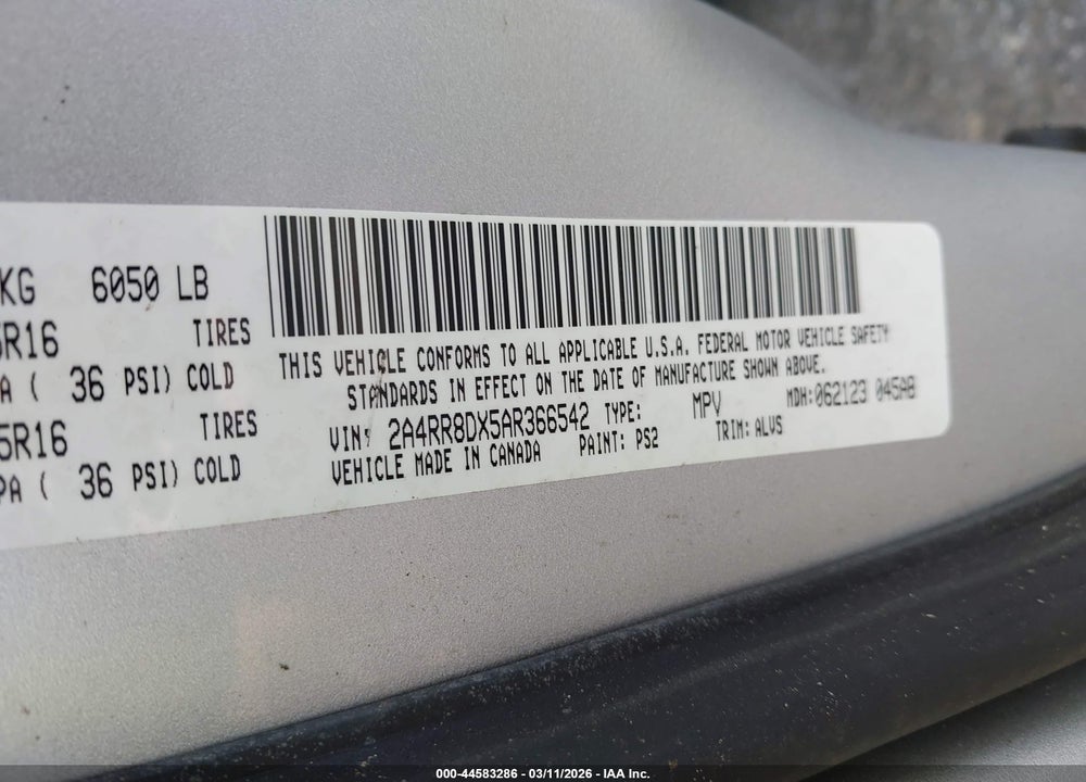 2010 CHRYSLER TOWN & COUNTRY TOURING PLUS VIN: 2A4RR8DX5AR366542