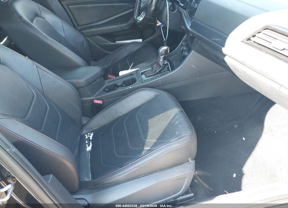 2019 VOLKSWAGEN JETTA GLI 2.0T 35TH ANNIVERSARY EDITION/2.0T AUTOBAHN/2.0T S VIN: 3VW6T7BU6KM218225