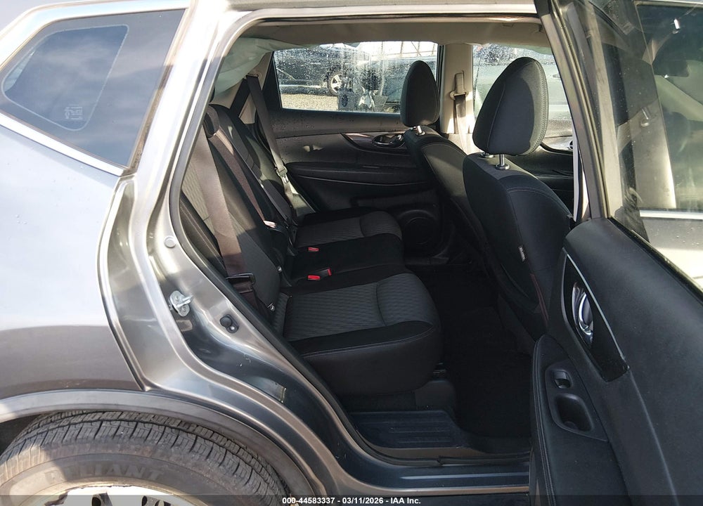 2017 NISSAN ROGUE S VIN: JN8AT2MT8HW382786