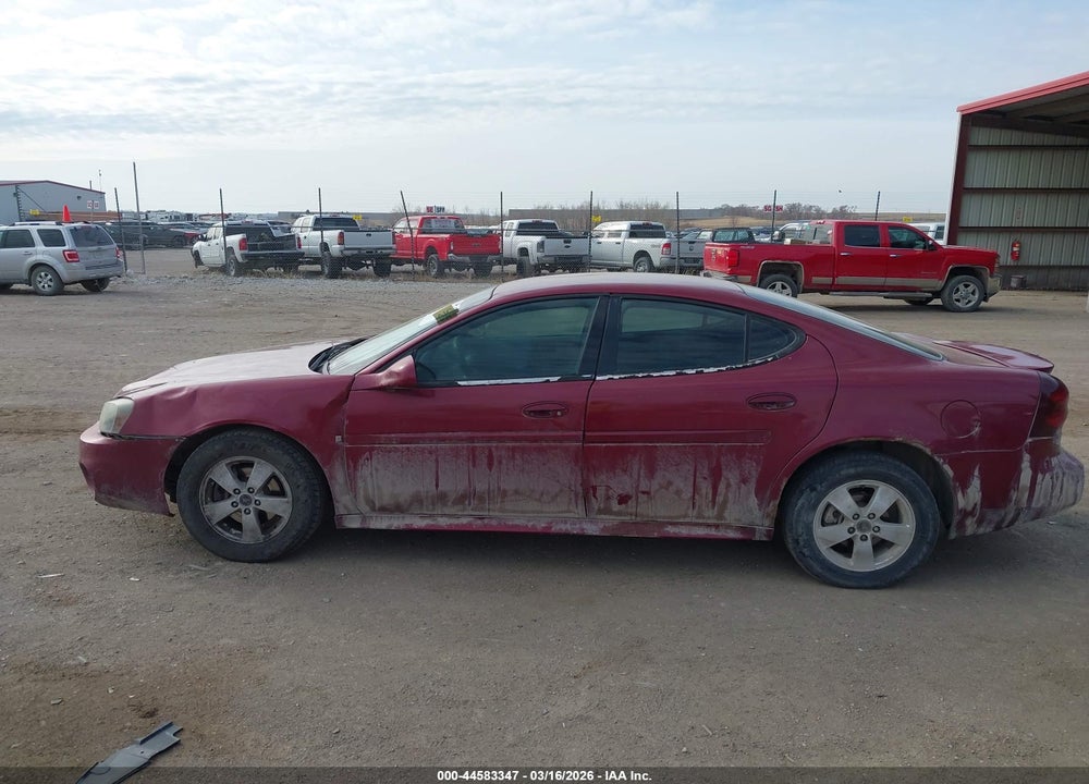 2006 PONTIAC GRAND PRIX VIN: 2G2WP552461186981