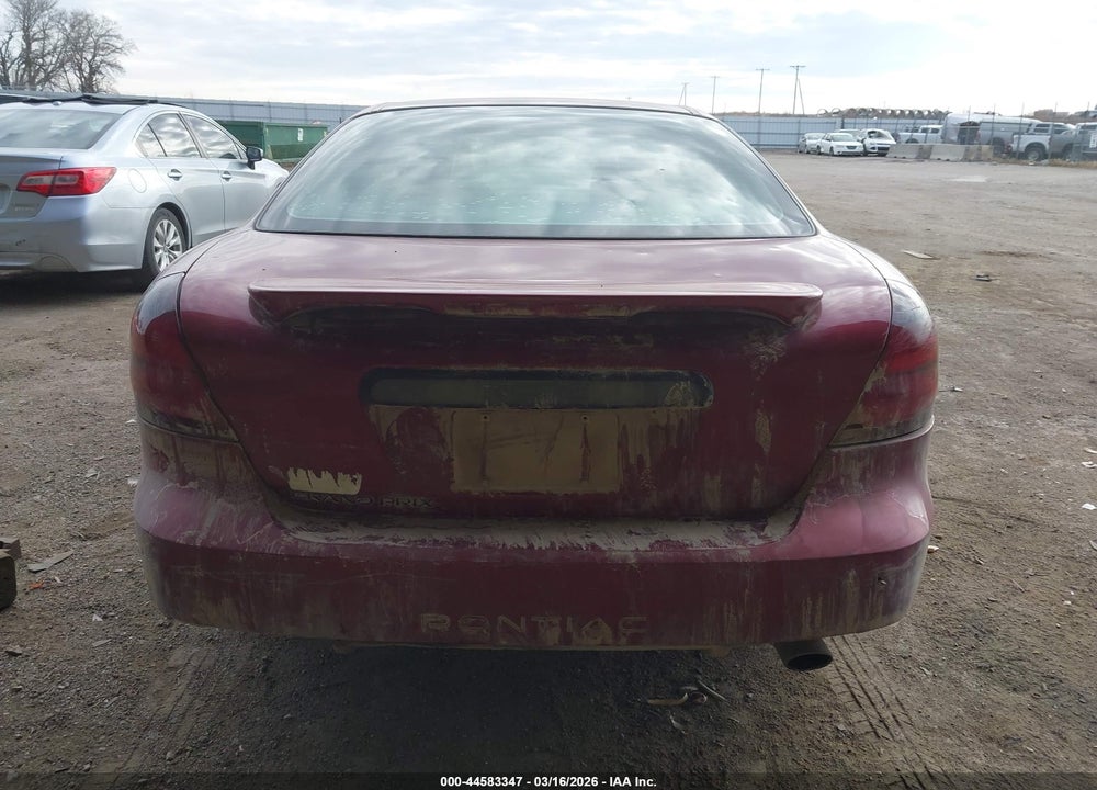 2006 PONTIAC GRAND PRIX VIN: 2G2WP552461186981