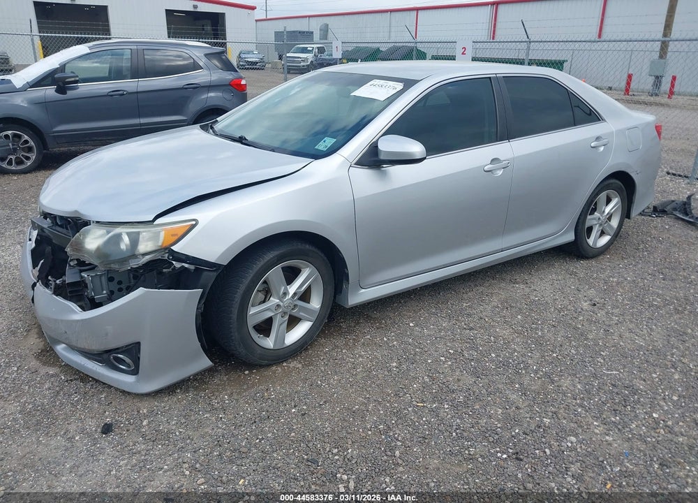 2014 TOYOTA CAMRY SE VIN: 4T1BF1FK9EU323979