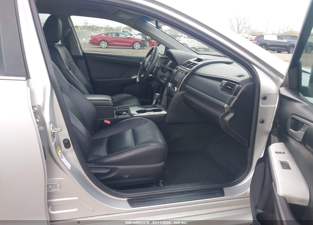 2014 TOYOTA CAMRY SE VIN: 4T1BF1FK9EU323979