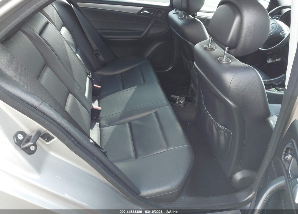 2006 MERCEDES-BENZ C 230 SPORT VIN: WDBRF52H86A832855