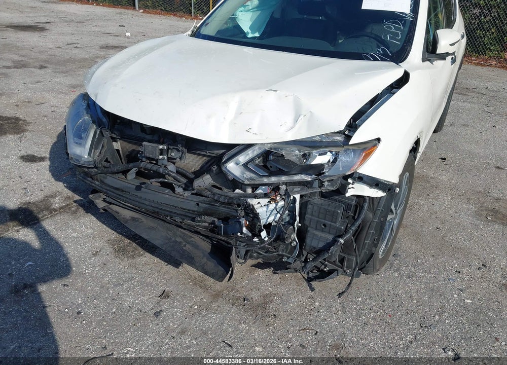 2019 NISSAN ROGUE SV VIN: JN8AT2MT8KW258072