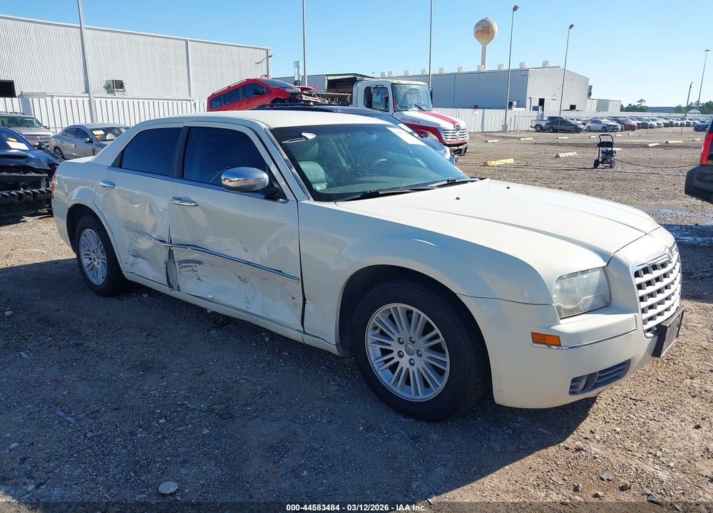 2010 CHRYSLER 300 TOURING/SIGNATURE SERIES/EXECUTIVE SERIES VIN: 2C3CA5CV2AH220871