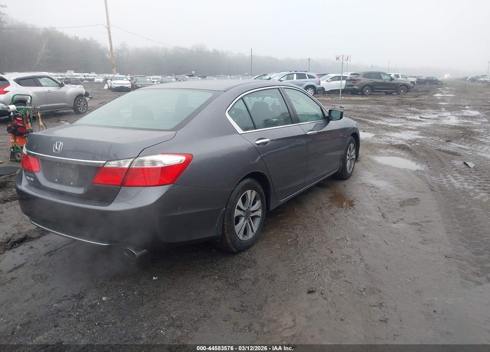 2015 HONDA ACCORD LX VIN: 1HGCR2F35FA217452