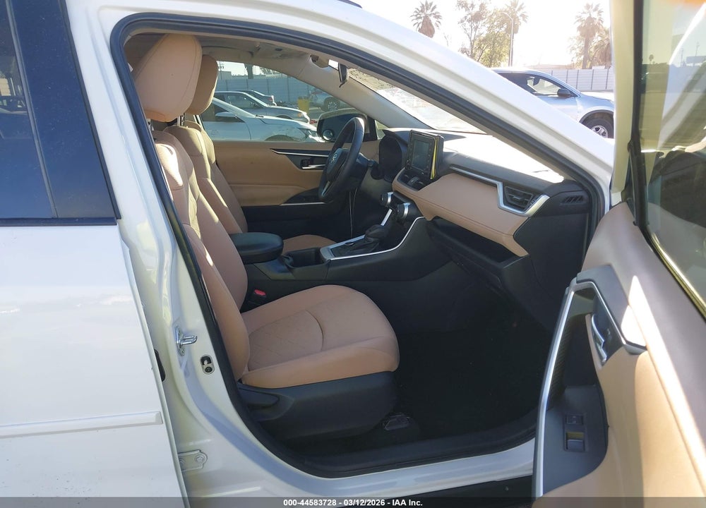 2022 TOYOTA RAV4 HYBRID XLE VIN: 4T3RWRFV2NU064606